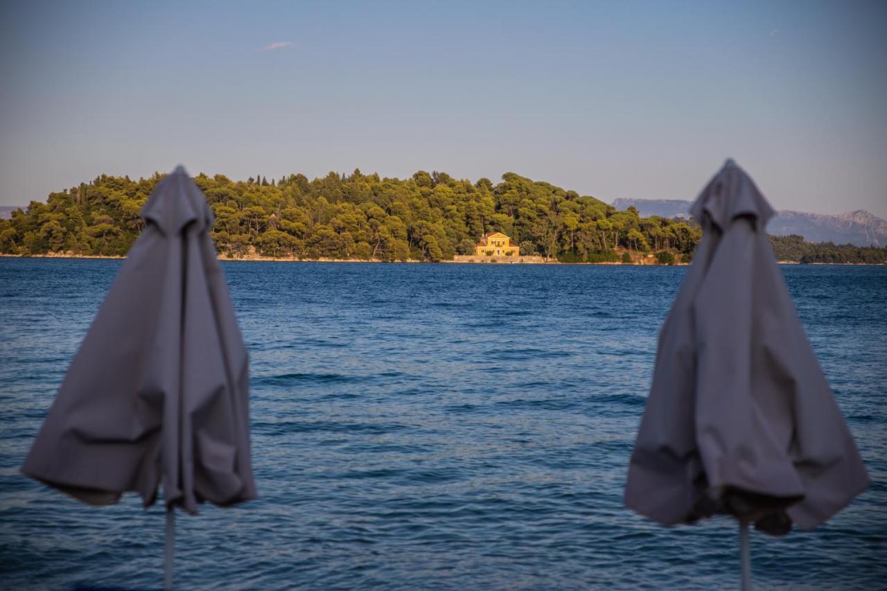 Elati Beach Aparthotel Nydri  Exterior foto
